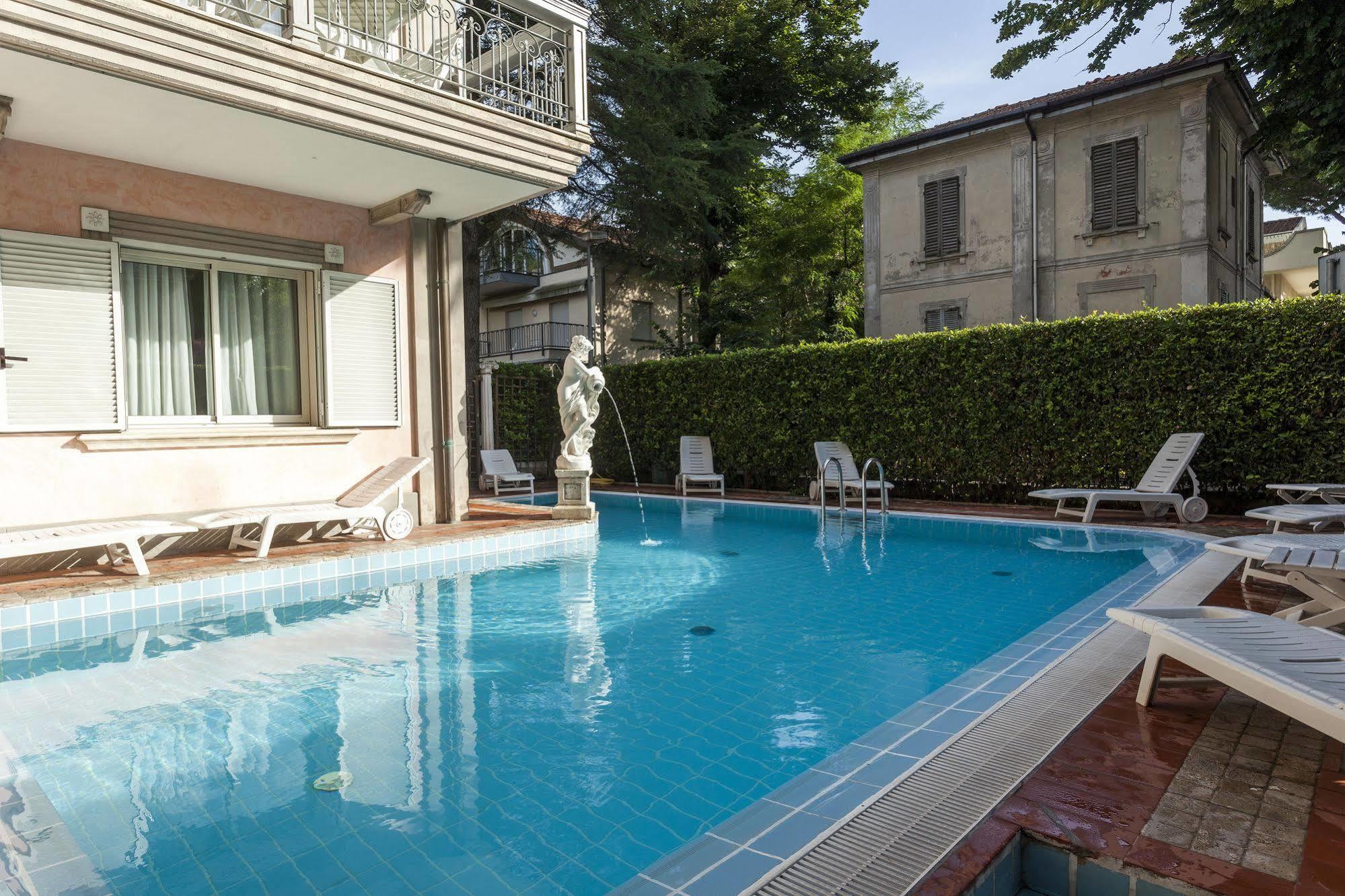 Residenza Villa Lidia Riccione Exterior photo