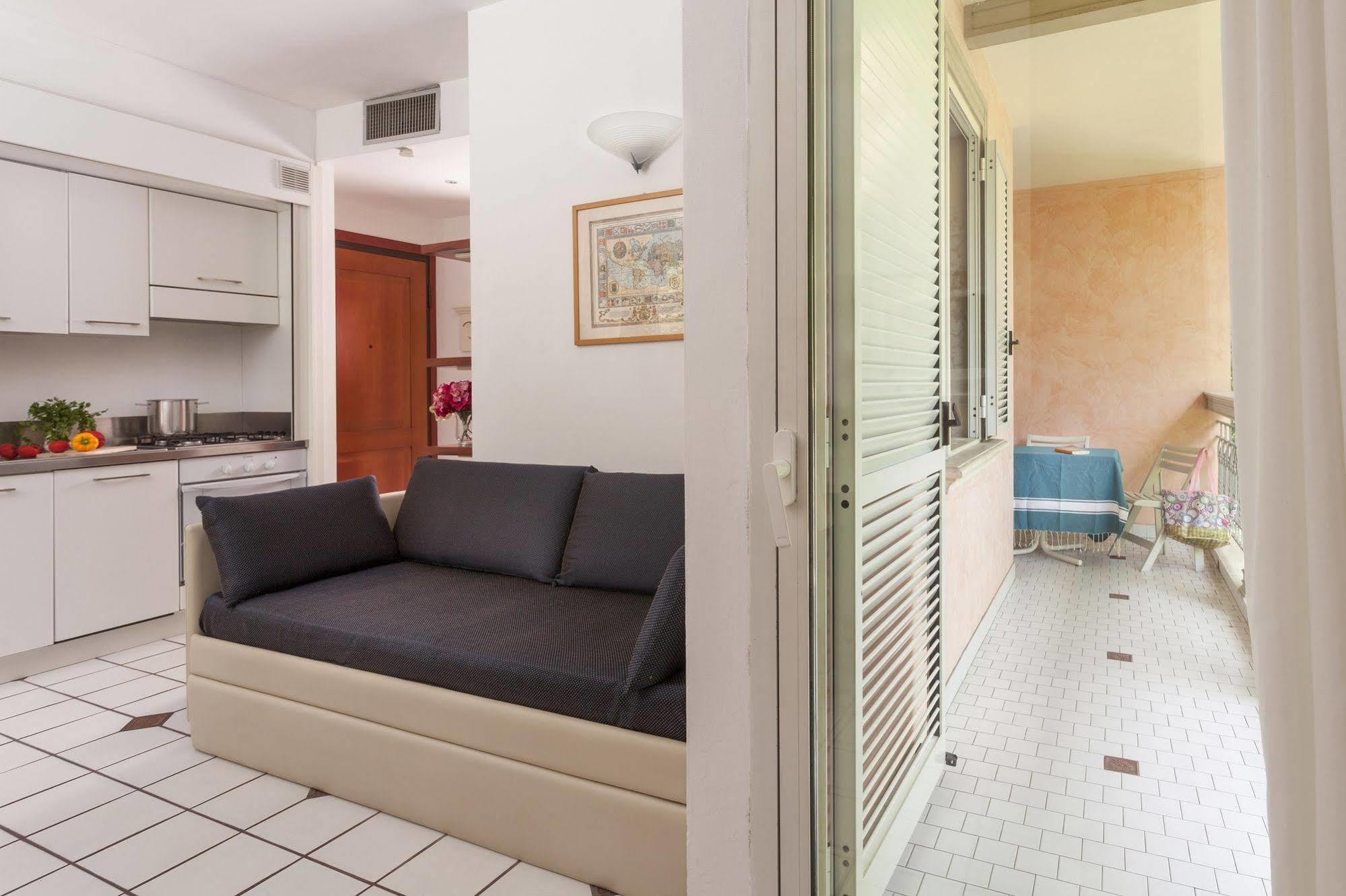 Residenza Villa Lidia Riccione Exterior photo